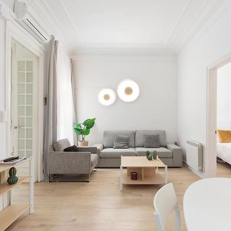 Suites4Days Gaudi Eixample 巴塞罗那 外观 照片