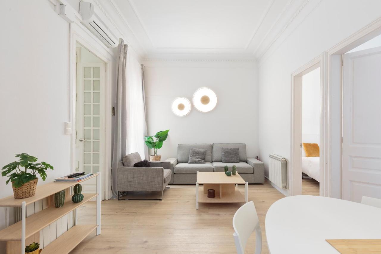 Suites4Days Gaudi Eixample 巴塞罗那 外观 照片