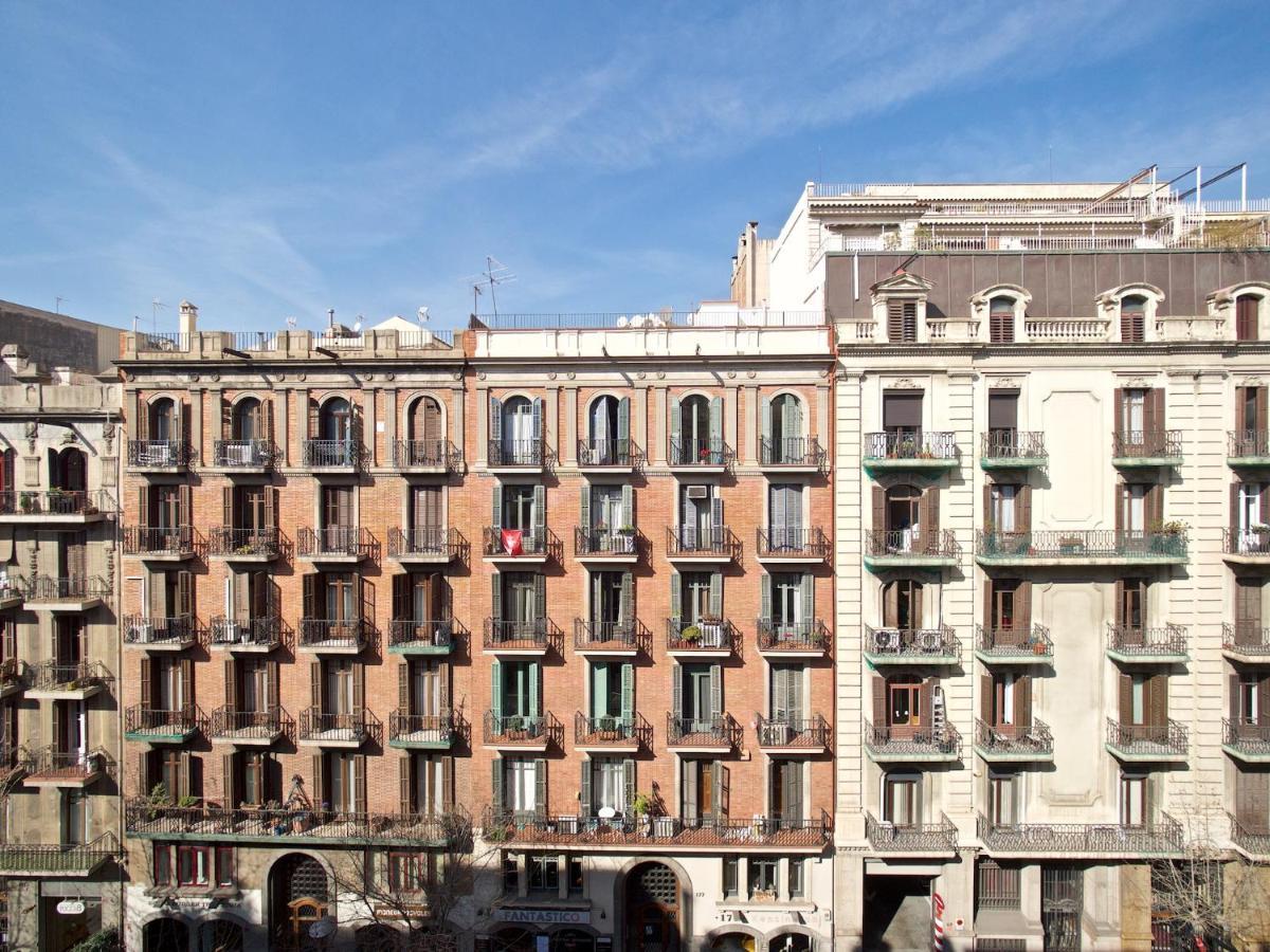 Suites4Days Gaudi Eixample 巴塞罗那 外观 照片