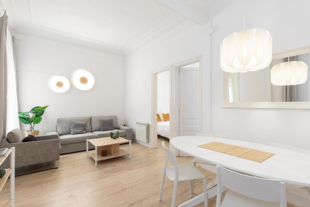 Suites4Days Gaudi Eixample 巴塞罗那 外观 照片